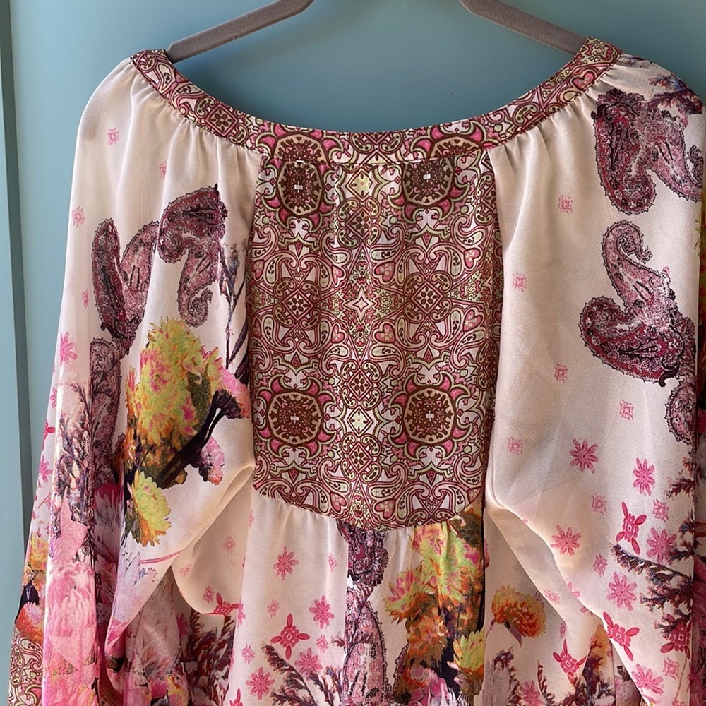3/$20 Anthropologie Fig & Flower Blouse - Picture 8 of 12